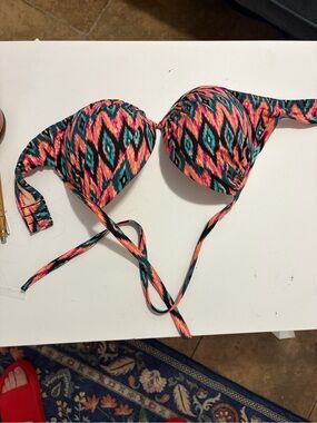 Shade & Shore Multicolor Ikat Push-Up Bikini Top - Coral, Teal, Black